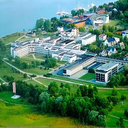 Tervis Hotel 2*